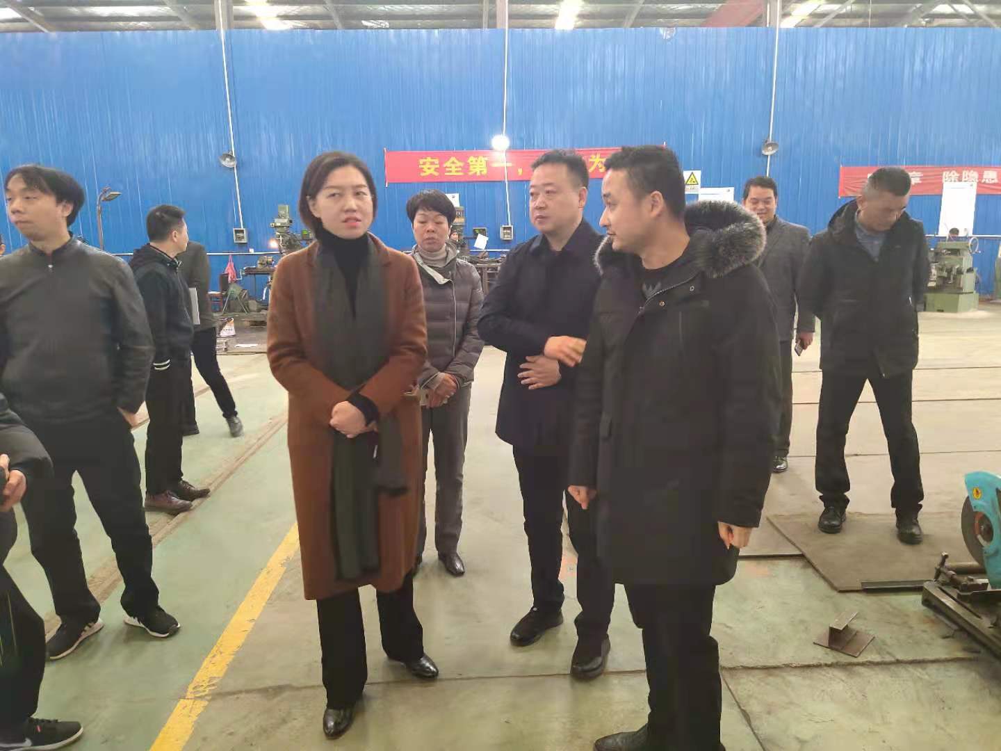 湖南麥克斯攪拌捏合設(shè)備有限公司,湘潭攪拌混合設(shè)備生產(chǎn)銷售,湘潭立式捏合機生產(chǎn)銷售